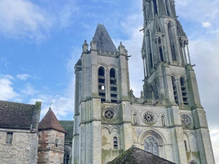 Notre Dame De Senlis By La Boite En Plus Lägenhet Exteriör bild